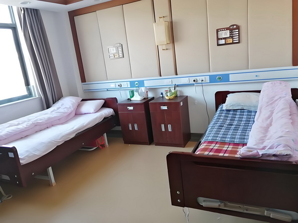 学历有什么要求_你属于我，酋长近端锋凯尔西首次晒出与霉霉恋爱后的甜蜜合照 满对丈张某夫日渐不