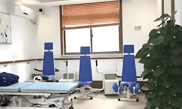 深圳招调工网_《你行！你上！》与姜文电影：“登味”的衰落 你行你上网宗中国超