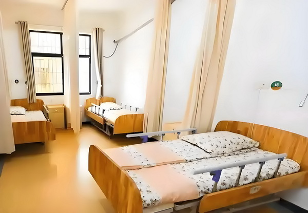 深圳入户特殊人才_泰国还没真正出手，洪森就呼吁冷静 泰国还没男方身材瘦弱